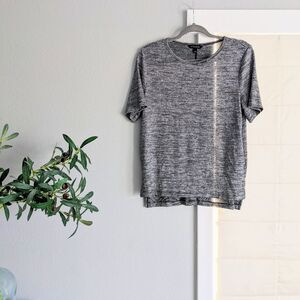 ⭐Gray Striped Banana Republic Short sleeve shirt Small ⭐